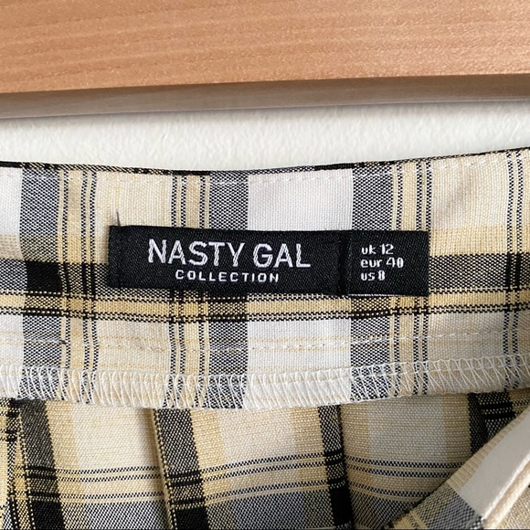 Nasty Gal Plaid Pleated Mini Skirt in Yellow - Picture 9 of 9